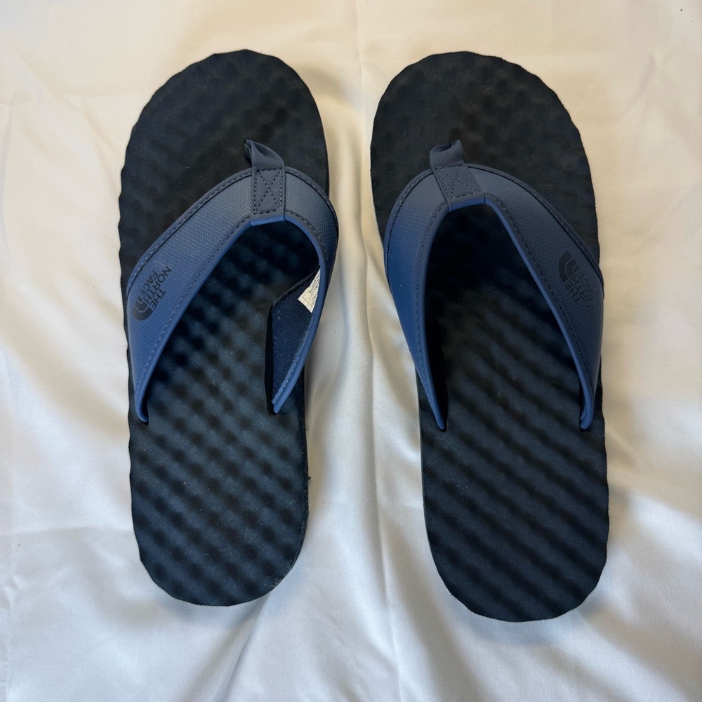 The North Face Men’s Navy and Black Flip-Flop Sandals